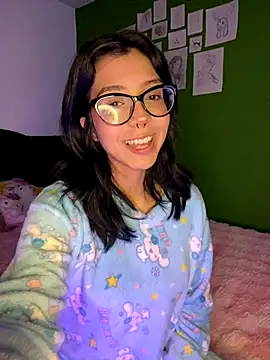 Valen-Foxx online show from October 7, 5:59 am