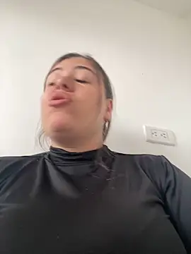 AlejandraFoxs online show from September 17, 7:37 pm