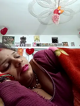 Snapshot of Rani_sahiba chatting on October 13, 10:43 pm Rani sahiba online show from October 13, 10:43 pm