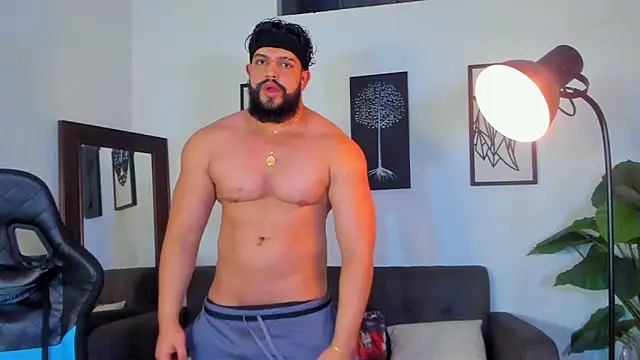 Justin kingX7 online show from June 5, 6:52 am