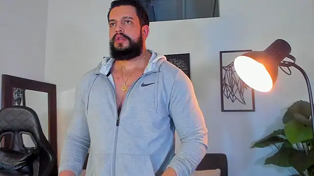 Justin kingX7 online show from June 15, 4:04 am