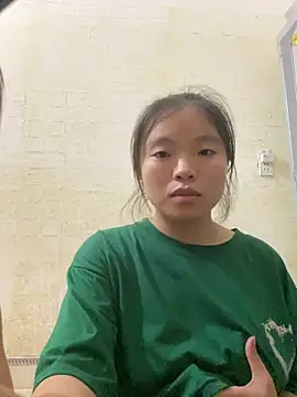 viluna online show from October 10, 1:21 pm