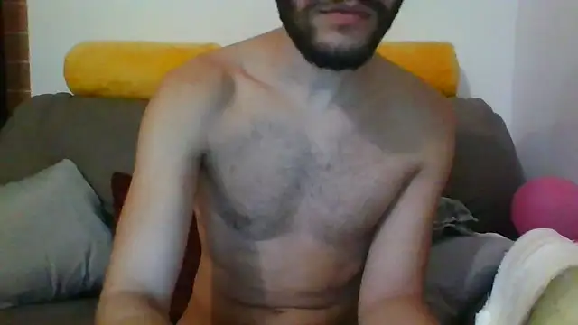 Amicisegreti online show from October 12, 5:06 am