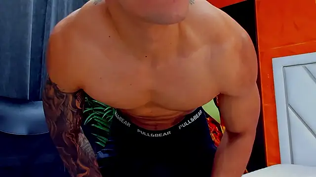 Snapshot of adrian_ray chatting on March 24, 12:43 pm adrian ray online show from March 24, 12:43 pm