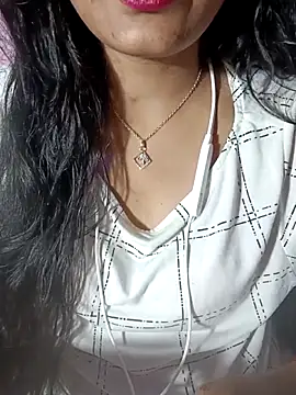 Snapshot of red--cherry chatting on September 15, 4:07 pm red--cherry online show from September 15, 4:07 pm