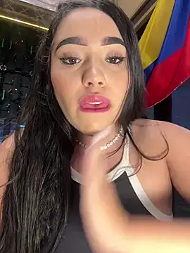 SofiaWildee online show from July 3, 3:46 am