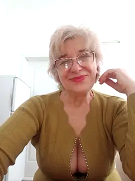 52MiaLove02 online show from February 6, 5:45 am