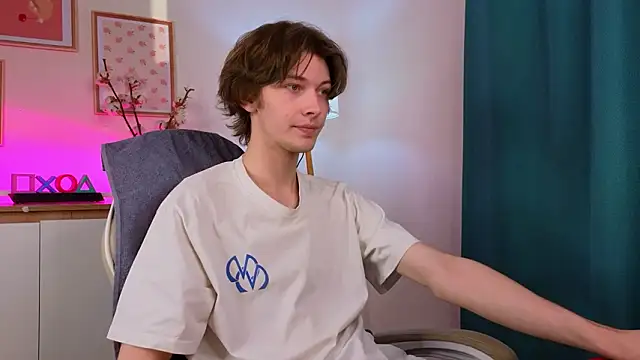  Den1s  online show from February 14, 1:08 pm