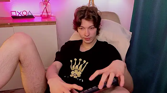  Den1s  online show from February 20, 12:38 pm