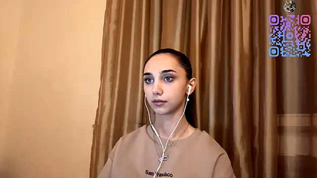 LinaMour online show from October 17, 10:01 pm