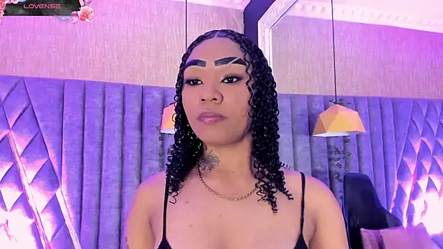 SkylerBloomm online show from June 9, 7:58 pm
