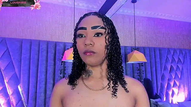 SkylerBloomm online show from June 13, 8:07 pm