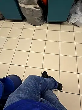 sisman31 online show from September 14, 1:05 am