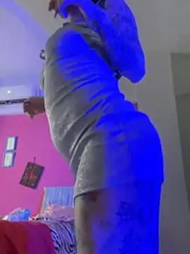 Snapshot of obsesiondarketa chatting on February 3, 6:24 pm obsesiondarketa online show from February 3, 6:24 pm