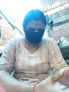 Snapshot of Manvi_tyagi chatting on October 8, 2:20 am Manvi tyagi online show from October 8, 2:20 am