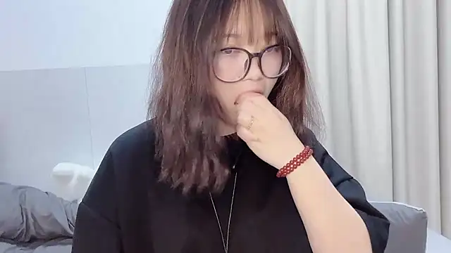 Xoxo-258 online show from September 16, 11:22 am