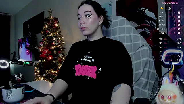 MargarettRose online show from January 19, 1:31 am