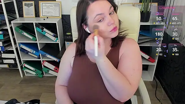 Snapshot of _feel_me_ chatting on March 16, 1:55 am feel me online show from March 16, 1:55 am