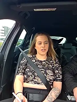 Snapshot of Luna_Lynn chatting on March 25, 11:27 am Luna Lynn online show from March 25, 11:27 am