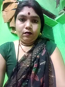 Snapshot of Priya_tyagi chatting on November 1, 3:58 pm Priya tyagi online show from November 1, 3:58 pm