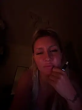 Snapshot of OhAnita chatting on June 6, 1:32 am OhAnita online show from June 6, 1:32 am