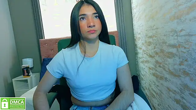 Snapshot of Aurora_jones11 chatting on September 22, 3:30 am Aurora jones11 online show from September 22, 3:30 am