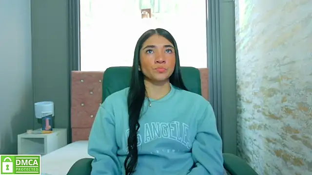 Snapshot of Aurora_jones11 chatting on September 24, 3:21 am Aurora jones11 online show from September 24, 3:21 am