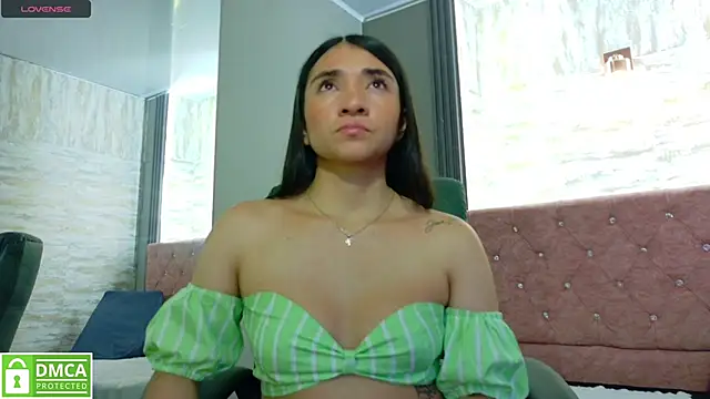 Snapshot of Aurora_jones11 chatting on October 14, 3:40 am Aurora jones11 online show from October 14, 3:40 am