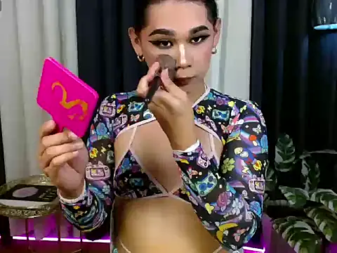 Kiethmadison Miller online show from September 21, 1:57 pm