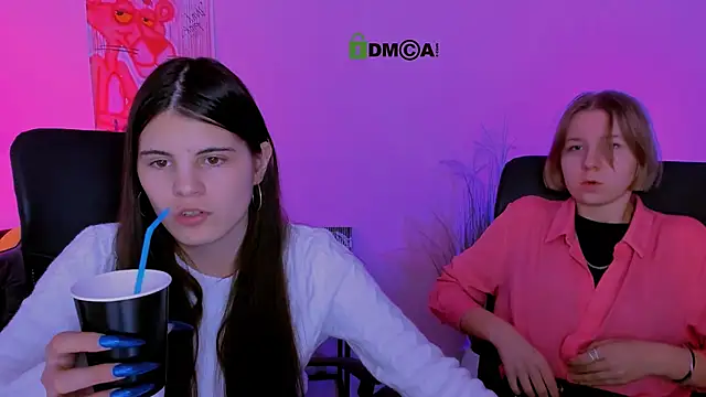 gloria bubble online show from December 15, 7:51 pm