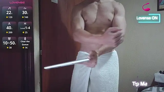 Snapshot of cris2428 chatting on March 4, 12:05 am cris2428 online show from March 4, 12:05 am