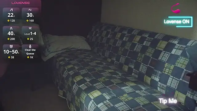 Snapshot of cris2428 chatting on March 31, 2:57 am cris2428 online show from March 31, 2:57 am