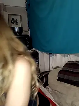 MilayMarkXXX online show from November 27, 2:24 am