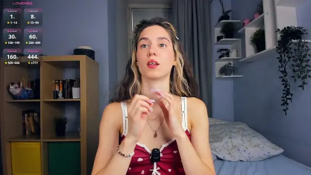 Snapshot of AntonettaTarring chatting on October 21, 6:58 am AntonettaTarring online show from October 21, 6:58 am