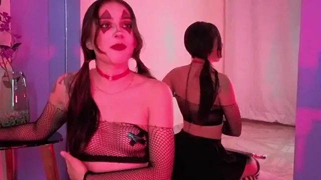 sharlot24 online show from October 3, 3:58 am