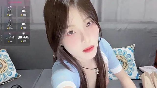 nuonuo321 online show from September 25, 12:53 pm