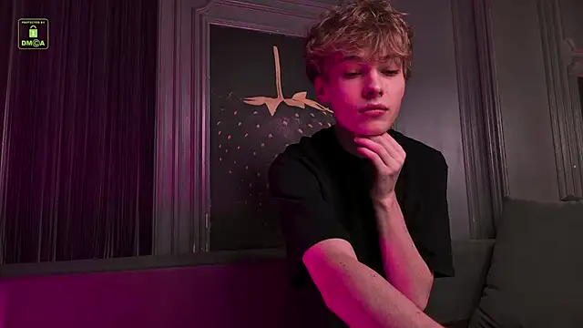 Snapshot of Kevin_Garsia chatting on March 25, 4:18 am Kevin Garsia online show from March 25, 4:18 am