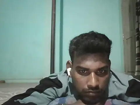 Tamilgud23 online show from August 5, 5:16 pm