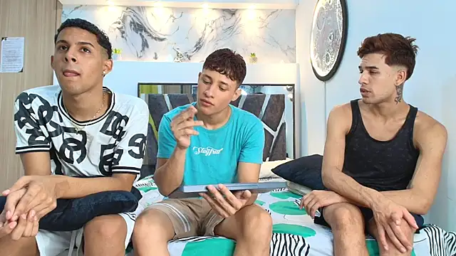 Snapshot of GRETTY_BOYS chatting on September 14, 1:27 am GRETTY BOYS online show from September 14, 1:27 am