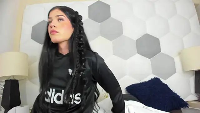 AuroraRicci online show from February 10, 12:20 pm