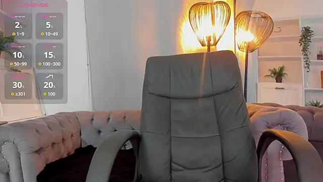 Snapshot of Elen_CR chatting on October 3, 7:22 pm Elen CR online show from October 3, 7:22 pm