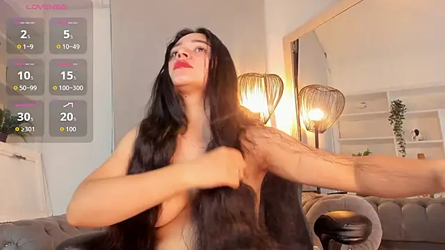 Snapshot of Elen_CR chatting on November 3, 8:21 pm Elen CR online show from November 3, 8:21 pm