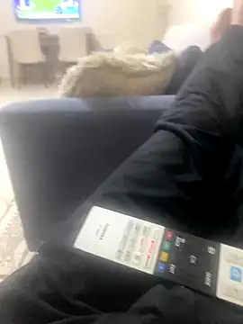 Snapshot of banuemre28 chatting on December 13, 9:31 pm banuemre28 online show from December 13, 9:31 pm