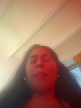 Snapshot of Aleg556778 chatting on May 10, 4:34 pm Aleg556778 online show from May 10, 4:34 pm