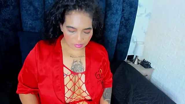 yunkeyc online show from February 3, 10:15 pm