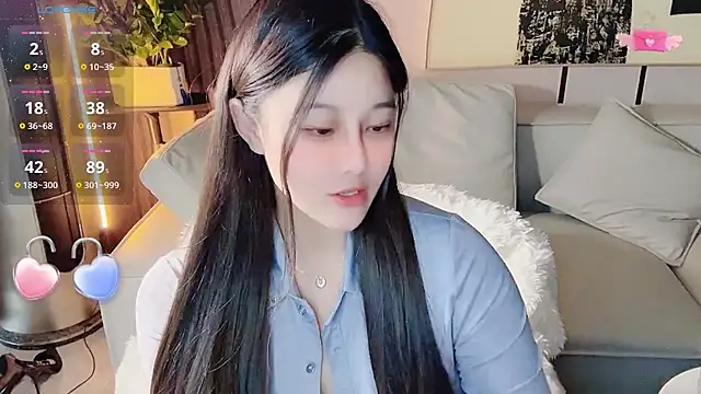 Snapshot of Auu-777 chatting on April 19, 1:16 am Auu-777 online show from April 19, 1:16 am