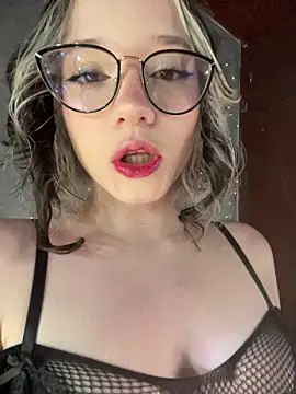 Snapshot of sukubo__ chatting on February 5, 10:14 pm sukubo online show from February 5, 10:14 pm