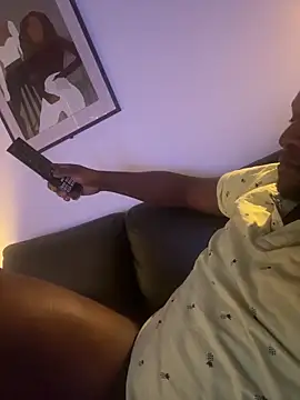 Snapshot of DapplingGesture chatting on March 28, 6:51 pm DapplingGesture online show from March 28, 6:51 pm