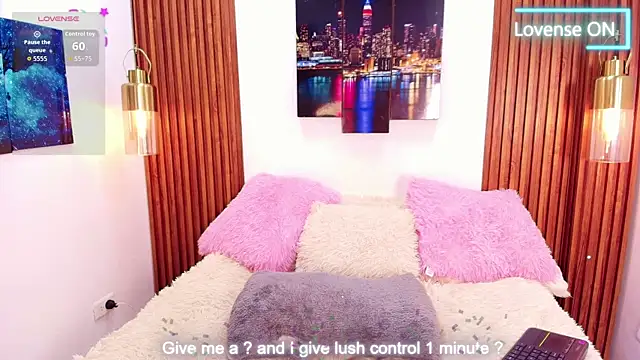 Emily Vaughan online show from October 2, 3:24 am