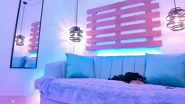 Snapshot of ArianaSantana chatting on September 24, 1:14 pm ArianaSantana online show from September 24, 1:14 pm